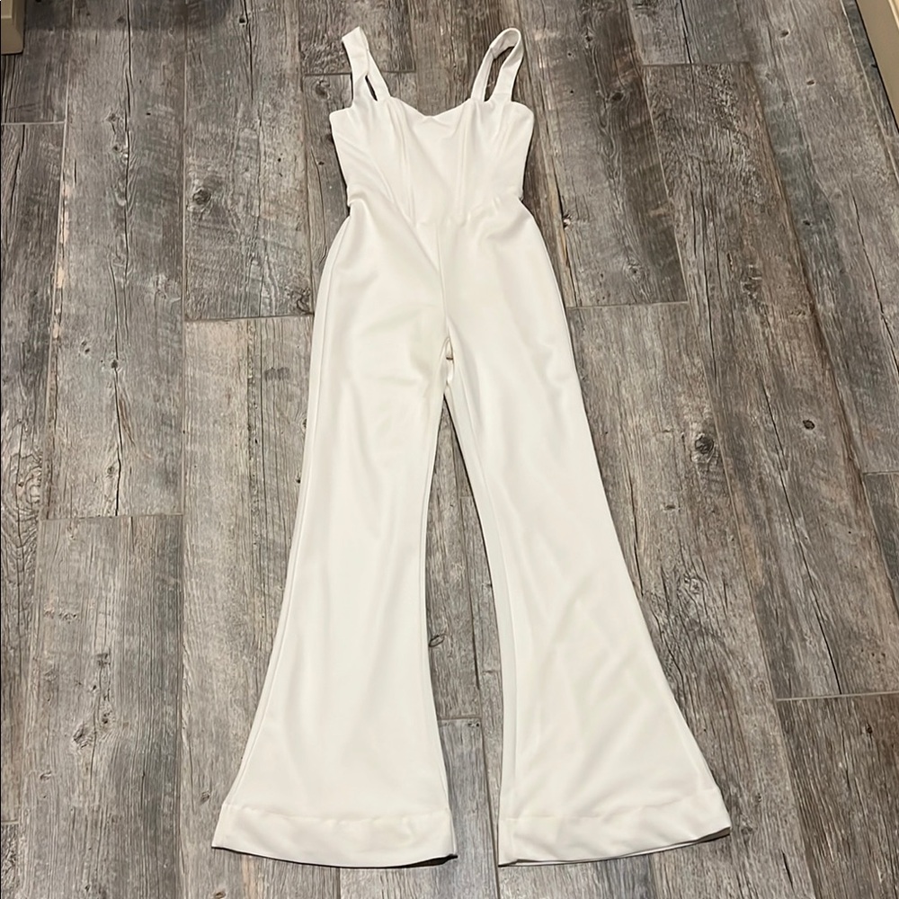 Show Me Your Mumu Nina Elegant White Jumpsuit - Picture 6 of 10